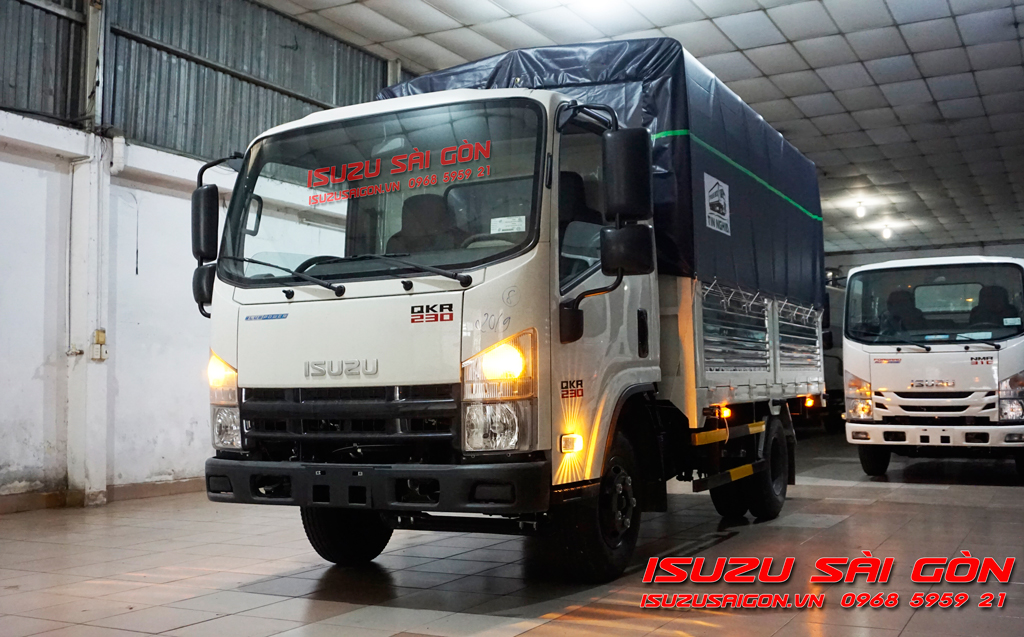 Xe Tải Isuzu 1T9 Tấn QKR 230 Thùng Ngắn 3M6 4